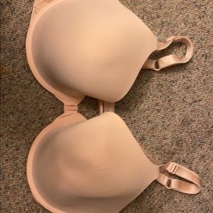 T-shirt lightly lined Demi by Victoria secret